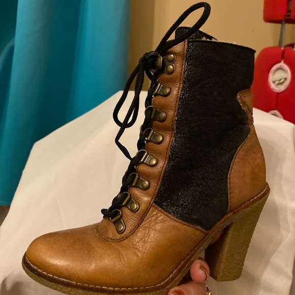 Ladies fur lined boots. Tara soft brown leather boot says size7 fits like 8 - Picture 9 of 16